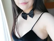 Menina chinesa coelho uniforme Striptease